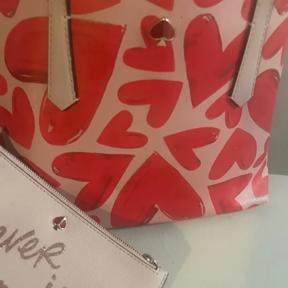 ⭐️Low start Kate Spade Red Heart Tote Bag - Picture 4 of 12